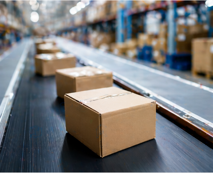 China fulfillment center packing orders
